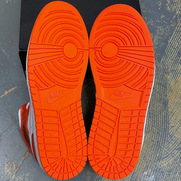 Nike Air Jordan 1 Mid Electro Orange DM3531-800 10 Patent - Picture 7 of 10